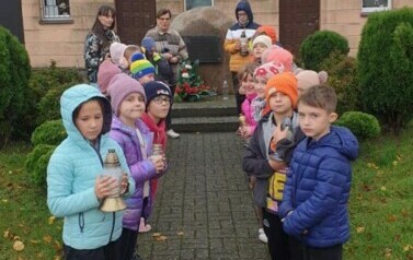 PAMIĘTAMY, O TYCH LOKALNYCH BOHATERACH, KT&Oacute;RYCH JUŻ Z NAMI NIE MA. 4