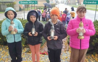 PAMIĘTAMY, O TYCH LOKALNYCH BOHATERACH, KT&Oacute;RYCH JUŻ Z NAMI NIE MA. 6