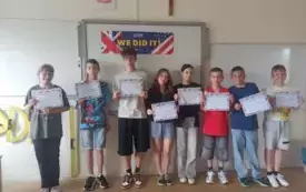 1000008979